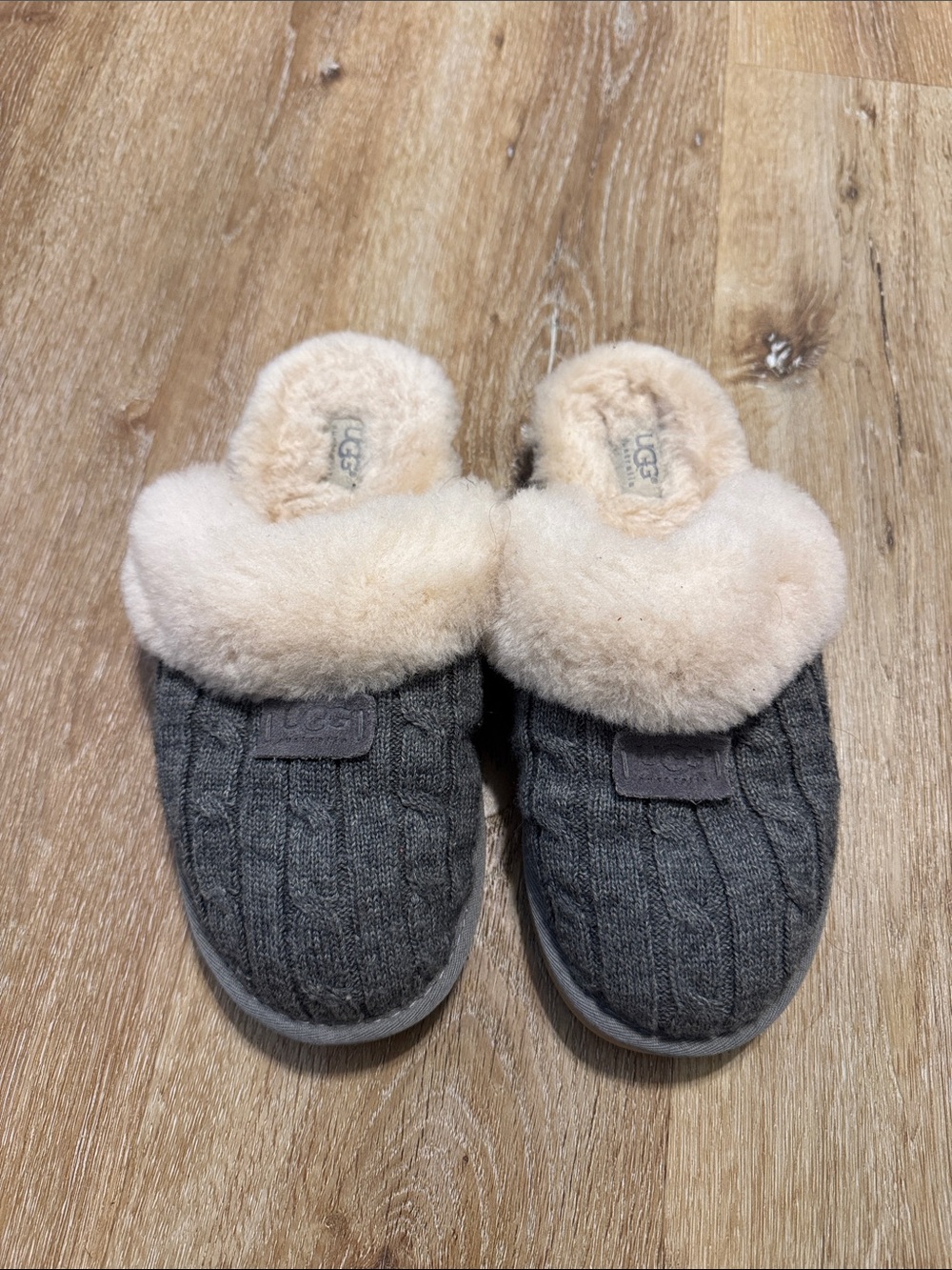 Ugg Slippers Size 9
